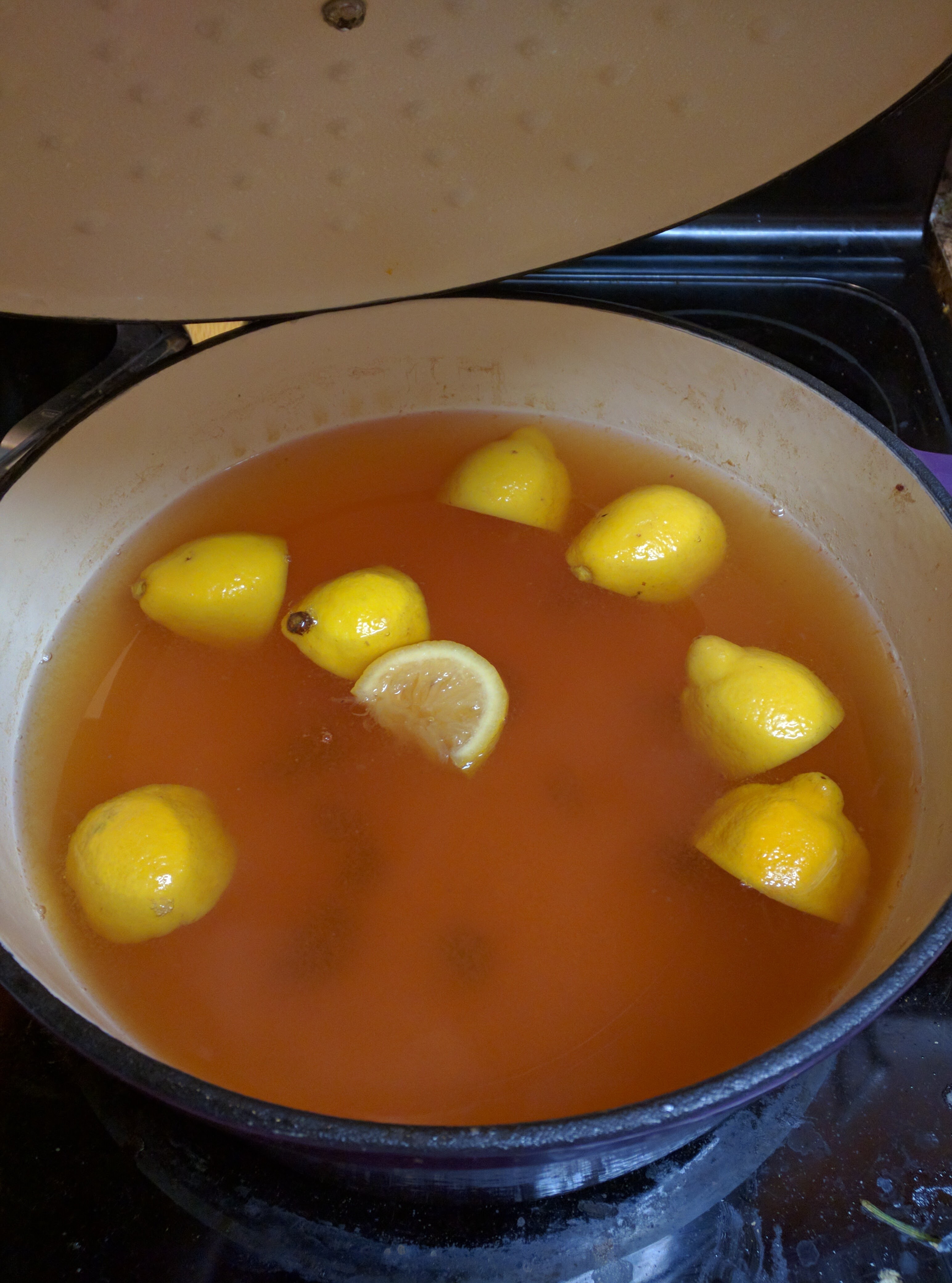 Lemons in the honey!